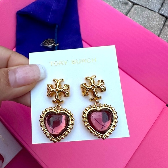 Tory Burch Jewelry - Rare💖Tory Burch Earrings Victorian bridgerton party earrings Heart Drop earrings